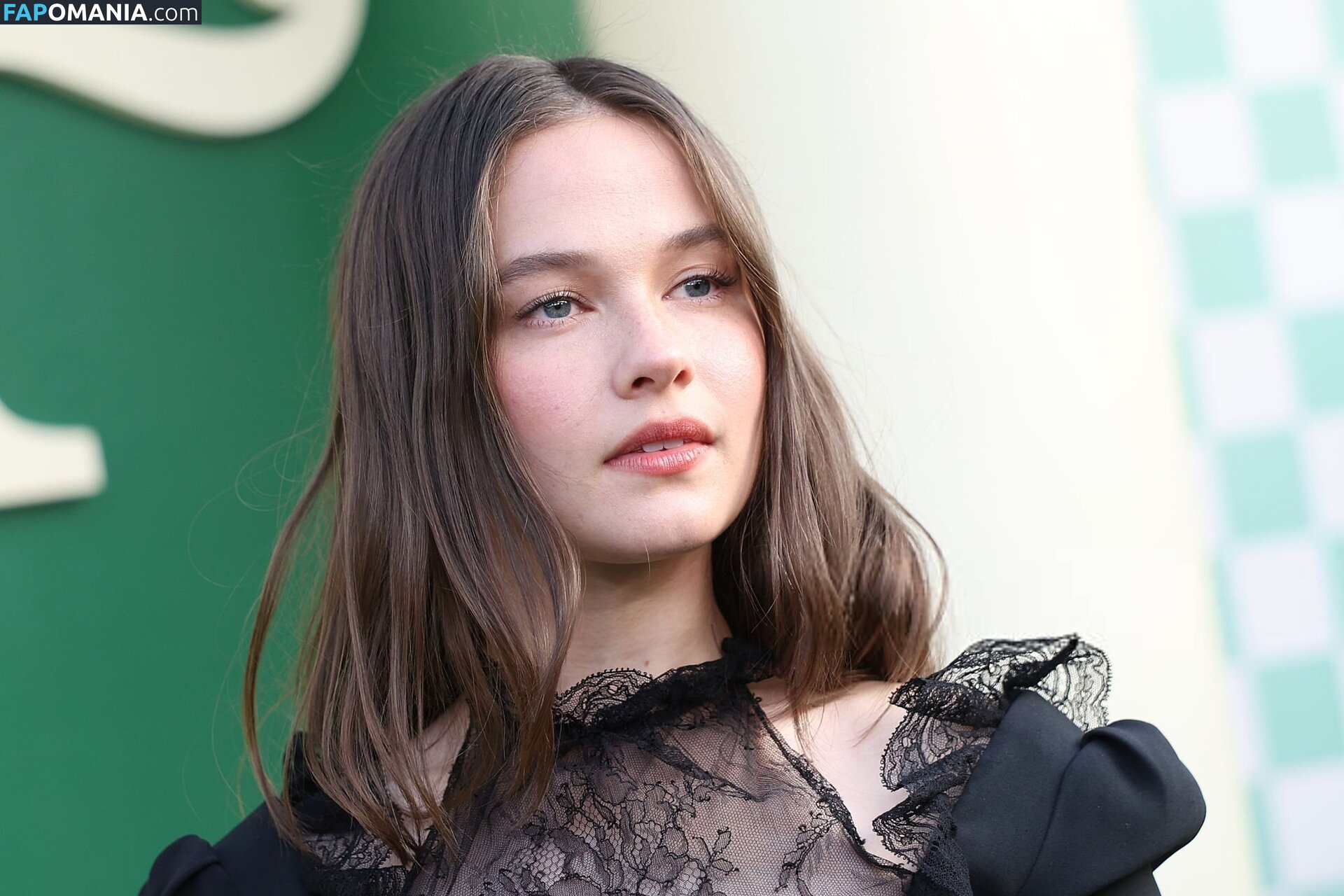 Cailee Spaeny / caileespaeny Çıplak OnlyFans  Sızdırılmış Fotoğraf #348