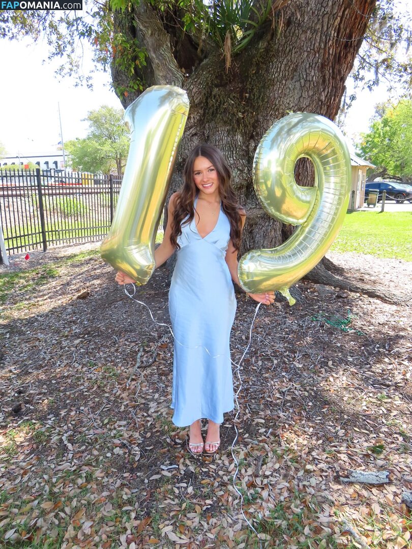 Cailey Presley Fleming / caileypresleyfleming Çıplak OnlyFans  Sızdırılmış Fotoğraf #13