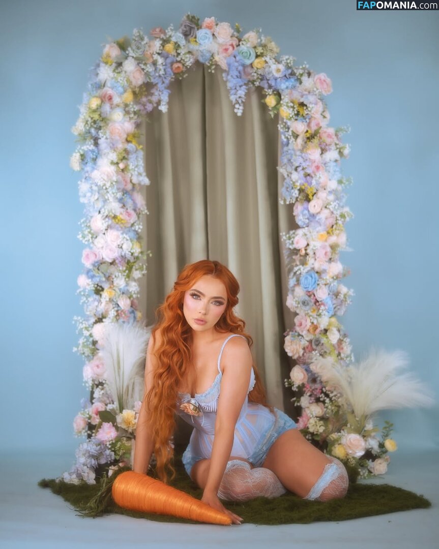 Caitchristinee / Caitlin Christine / caitlinchristinee Çıplak OnlyFans  Sızdırılmış Fotoğraf #1