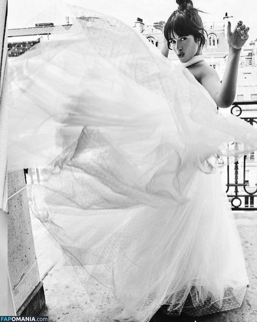 Camila Cabello / Camila_Cabello Çıplak OnlyFans  Sızdırılmış Fotoğraf #150