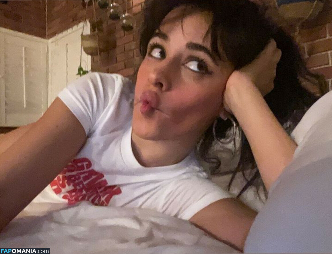 Camila Cabello / Camila_Cabello Çıplak OnlyFans  Sızdırılmış Fotoğraf #611