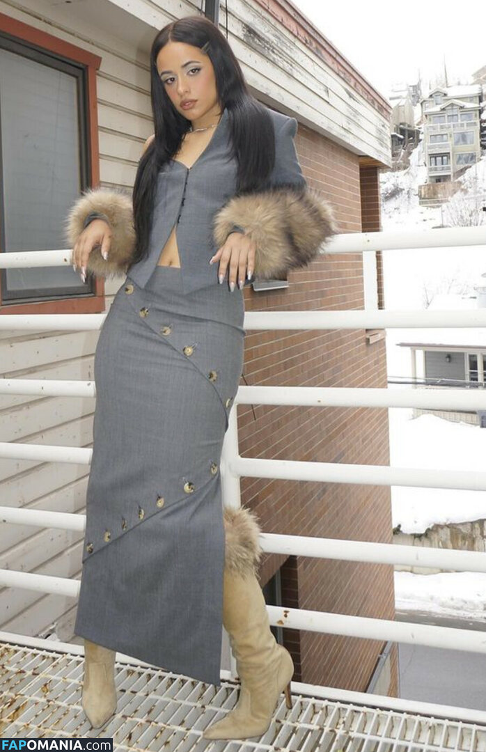 Camila Cabello / Camila_Cabello Çıplak OnlyFans  Sızdırılmış Fotoğraf #670