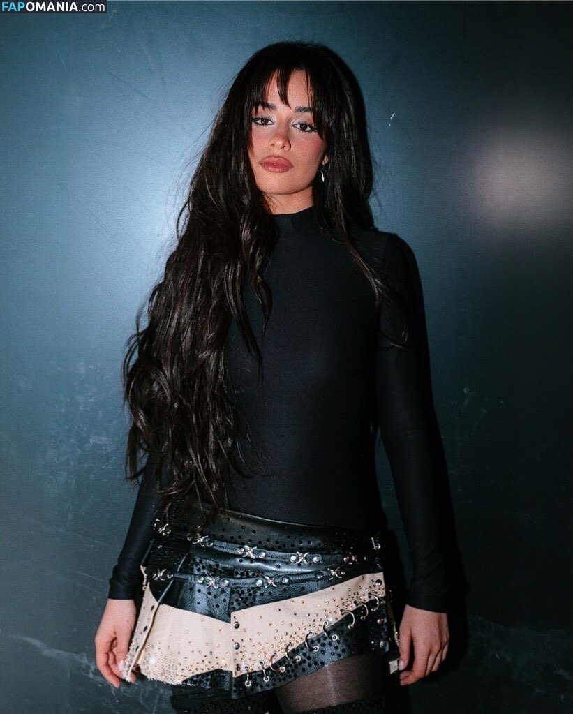 Camila Cabello / Camila_Cabello Çıplak OnlyFans  Sızdırılmış Fotoğraf #2361
