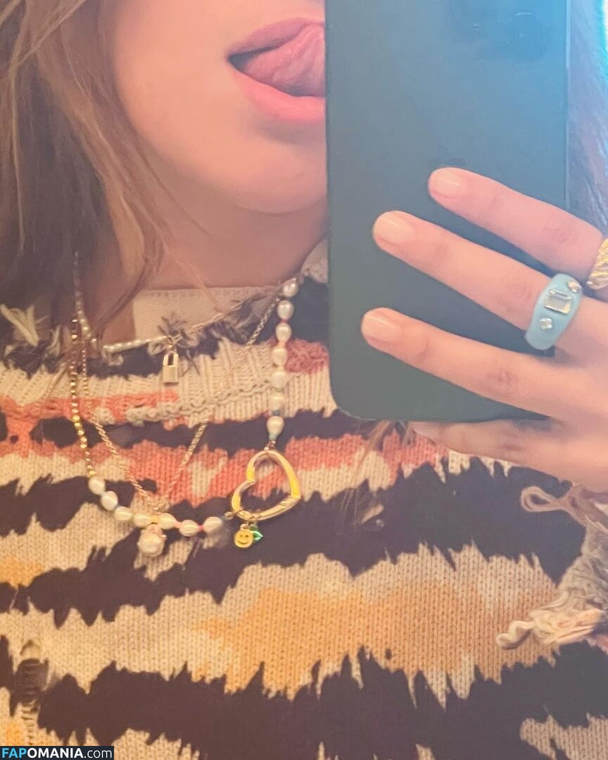 Camila Cabello / Camila_Cabello Çıplak OnlyFans  Sızdırılmış Fotoğraf #2449