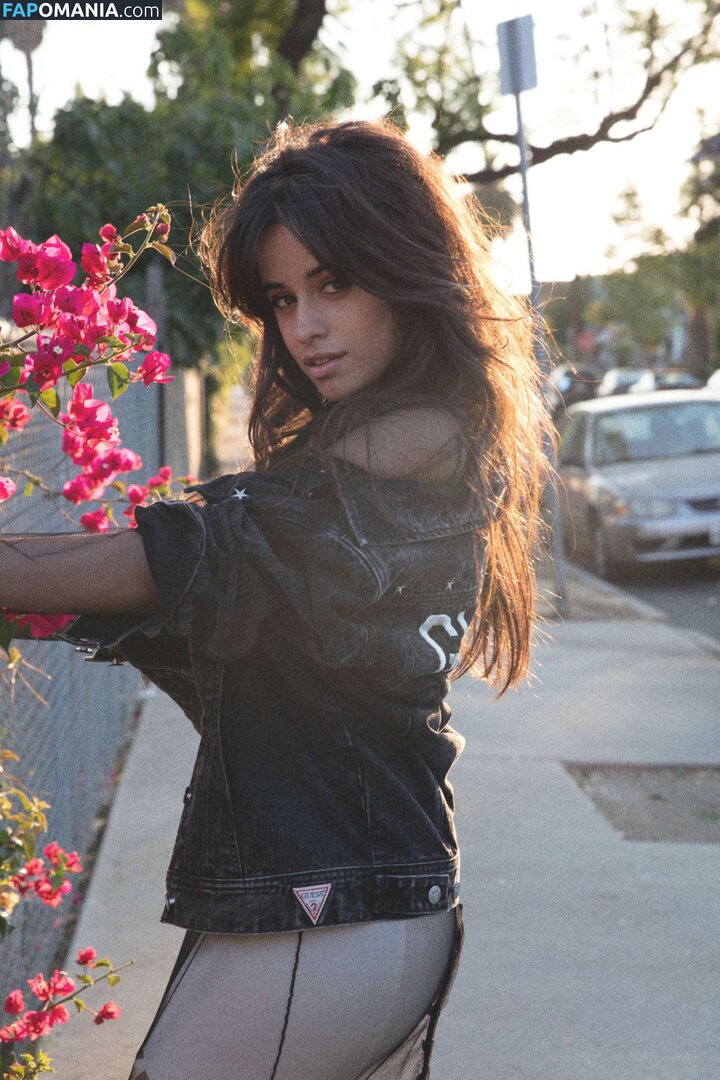 Camila Cabello / Camila_Cabello Çıplak OnlyFans  Sızdırılmış Fotoğraf #2455