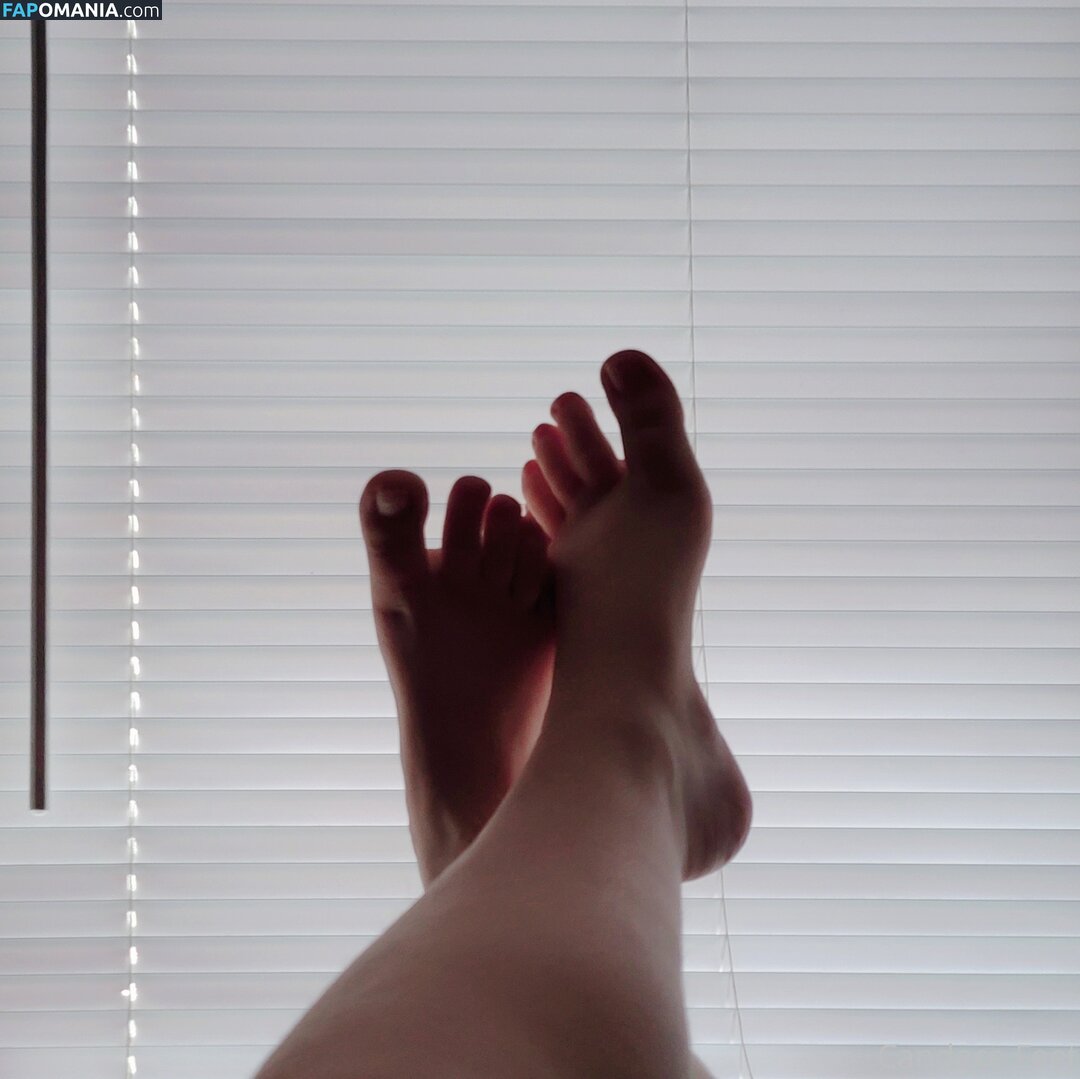 candace.feet Çıplak OnlyFans  Sızdırılmış Fotoğraf #2