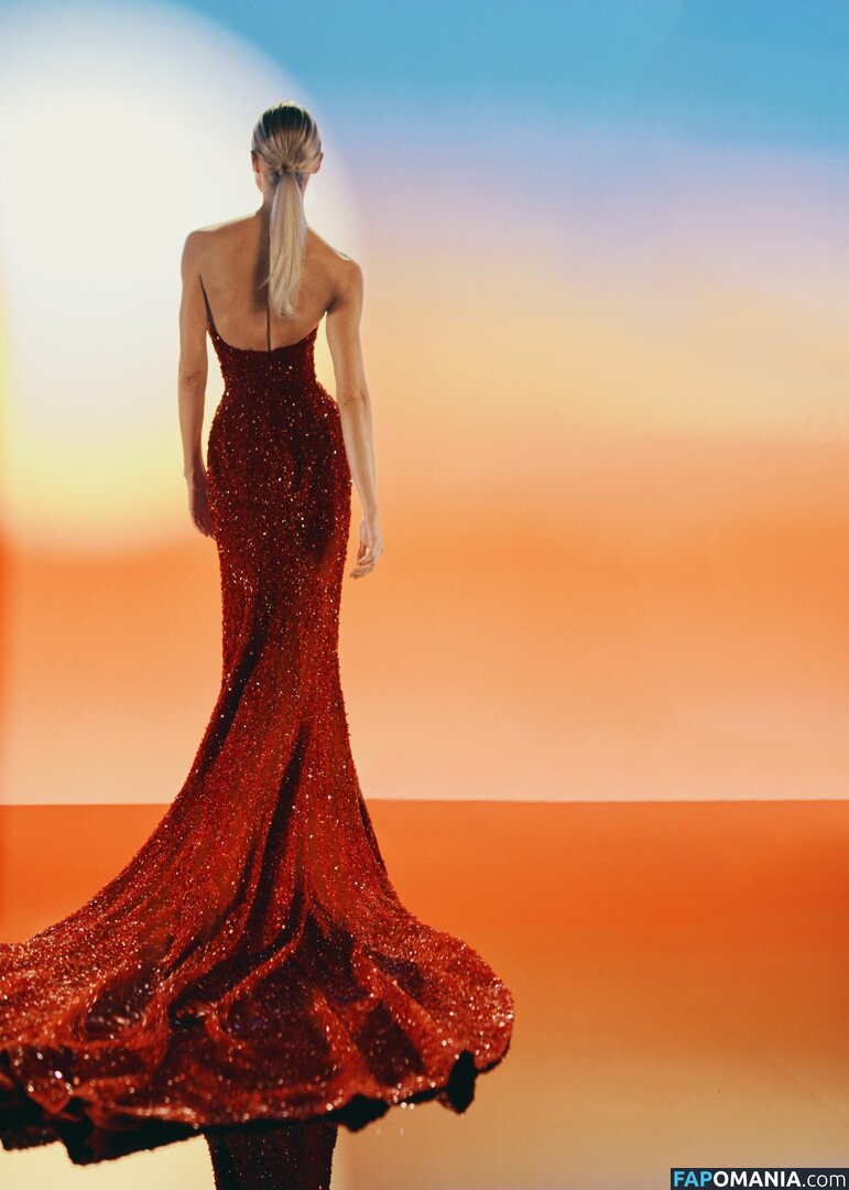 Candice Swanepoel Çıplak Sızdırılmış Fotoğraf #11