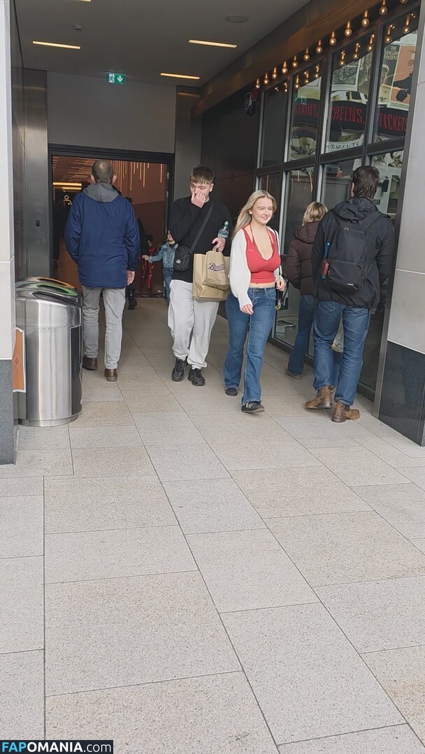 CANDID Boobs / bouncy / braless / cleavage / downblouse / jiggly Çıplak OnlyFans  Sızdırılmış Fotoğraf #27