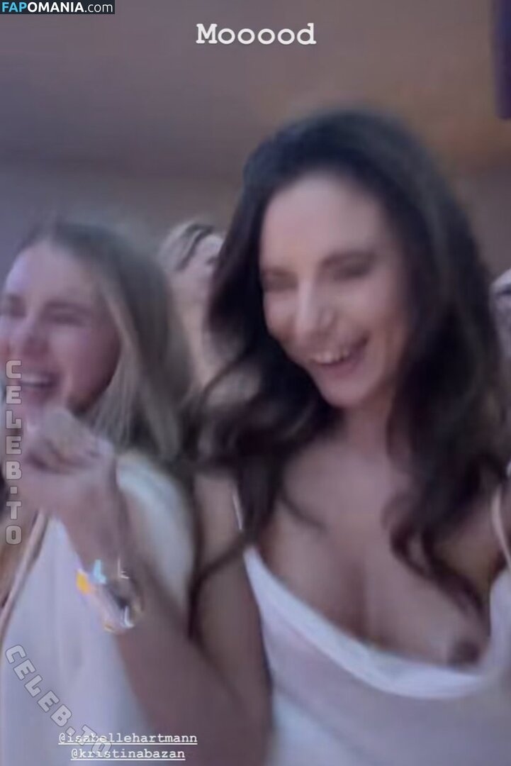 Carina Zavline / carina Çıplak OnlyFans  Sızdırılmış Fotoğraf #1