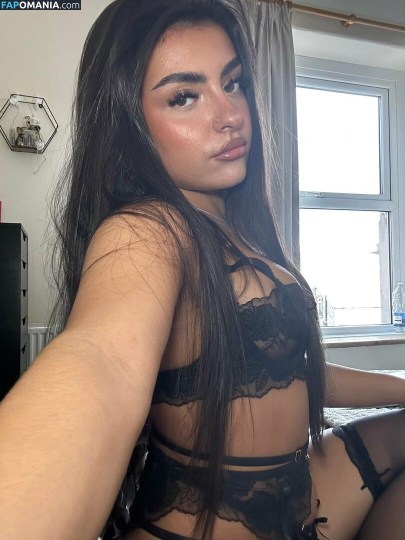 Carla Sophie / carlasophiebtw / carlysophie Çıplak OnlyFans  Sızdırılmış Fotoğraf #19