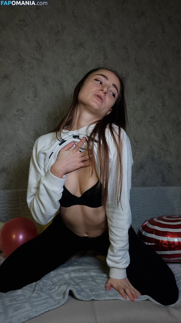 carlarasmussen Çıplak OnlyFans  Sızdırılmış Fotoğraf #2