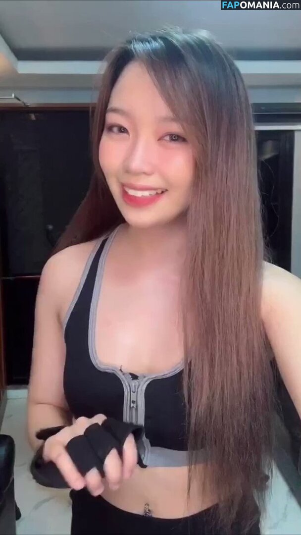 Carlyn Ocampo Çıplak OnlyFans  Sızdırılmış Fotoğraf #5