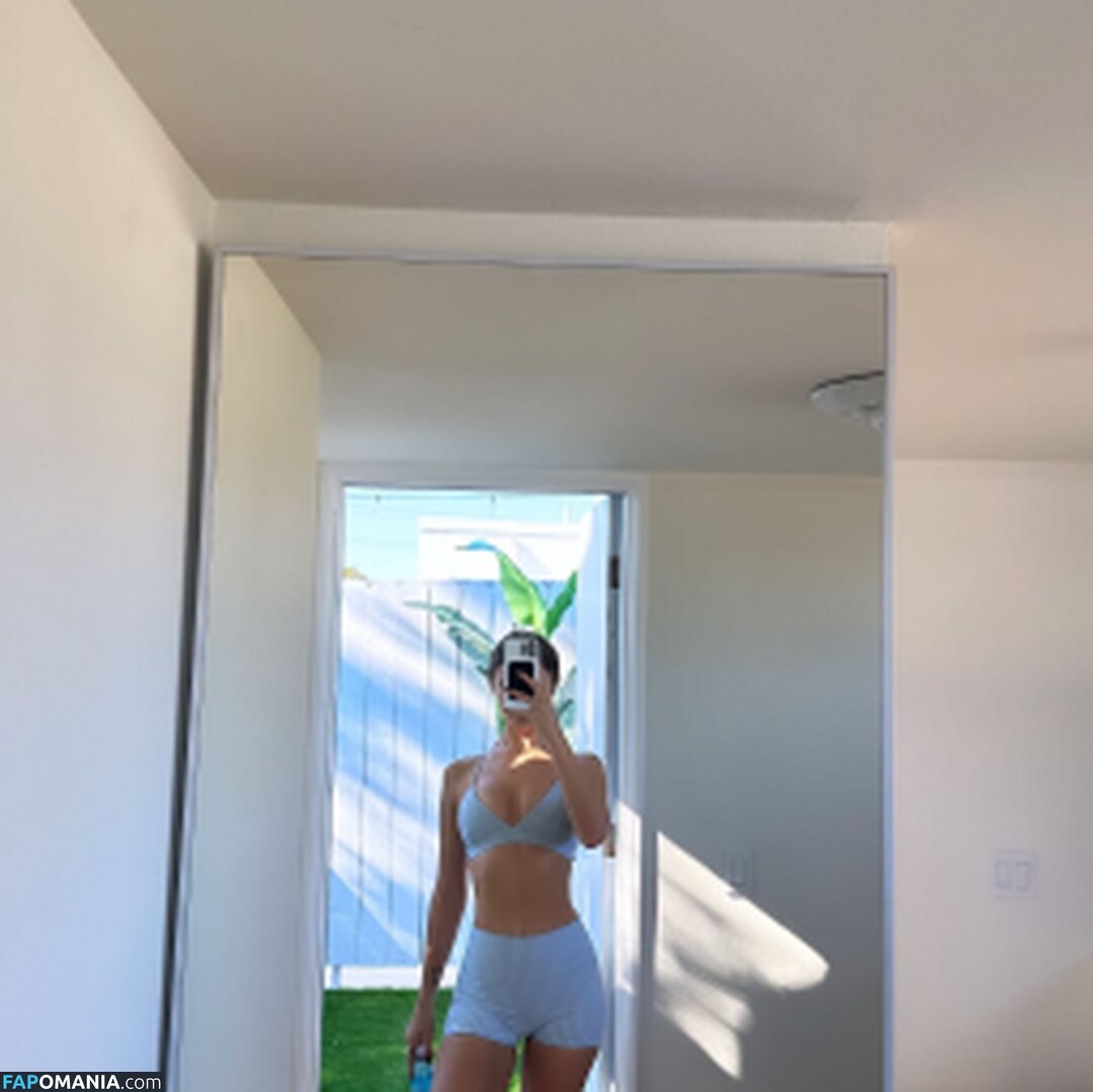 Carmella Rose / carmellarose Çıplak OnlyFans  Sızdırılmış Fotoğraf #1