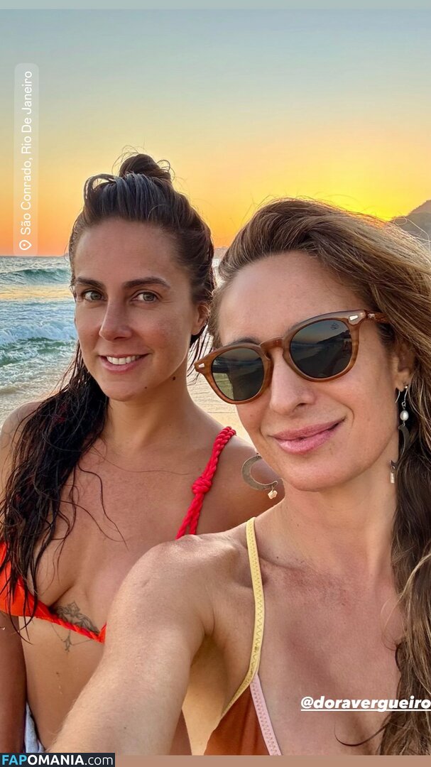 Carol Barcellos / carolbarcellos Çıplak OnlyFans  Sızdırılmış Fotoğraf #1