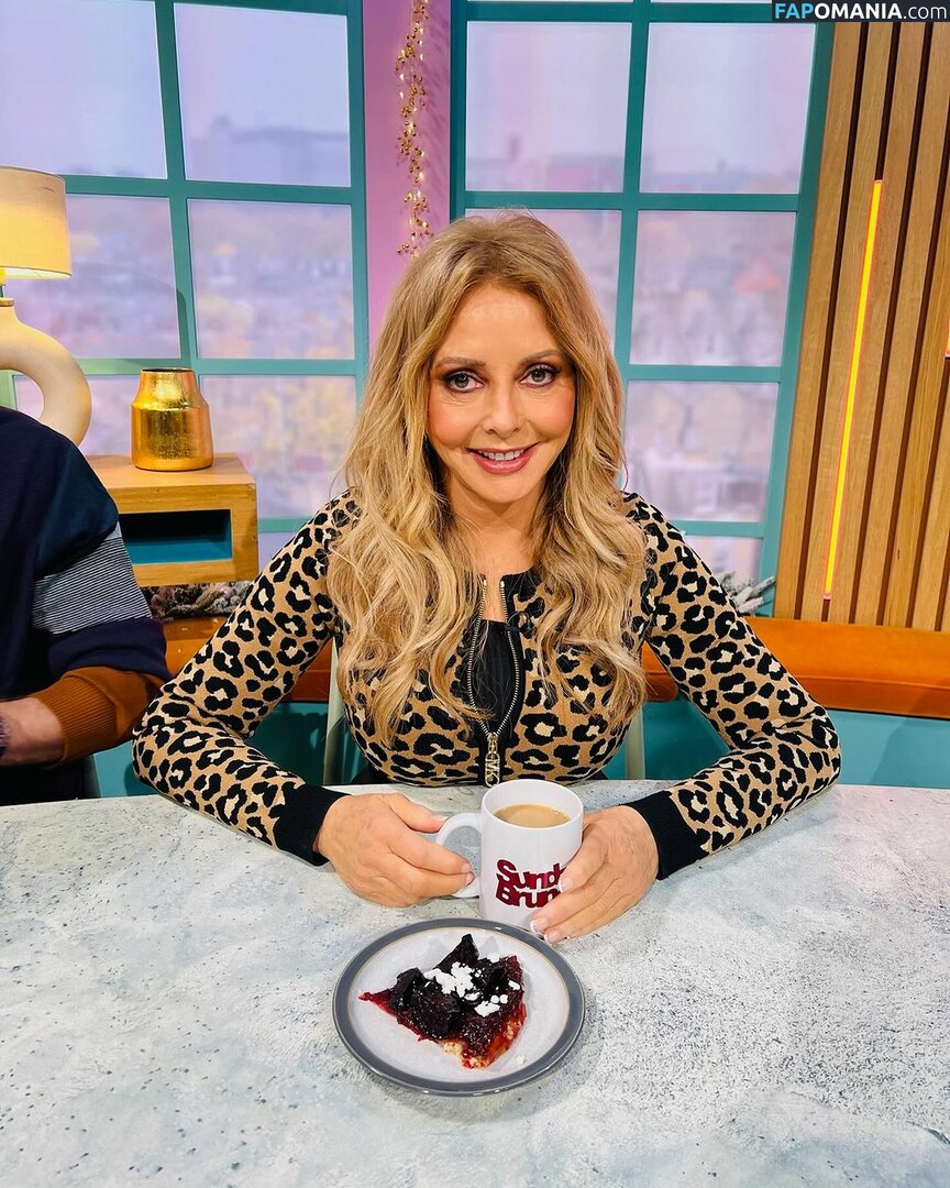 Carol Vorderman Çıplak OnlyFans  Sızdırılmış Fotoğraf #362