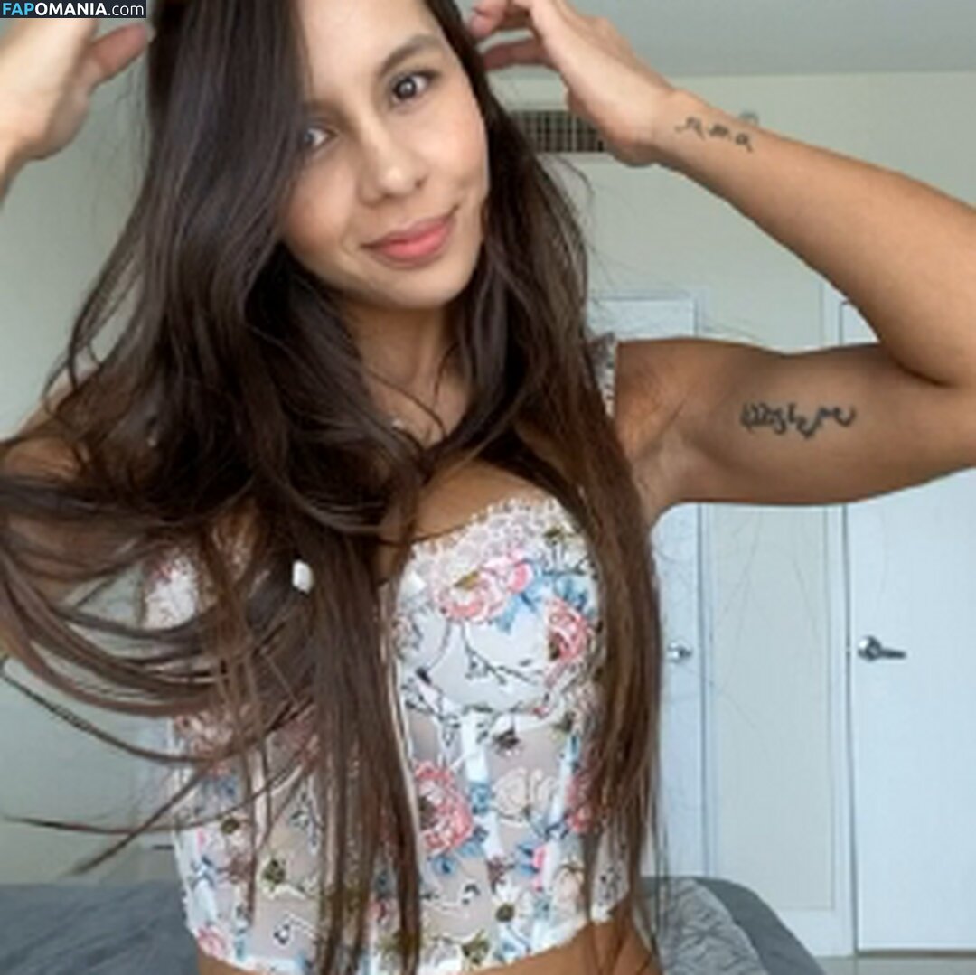 AtenaXXX / Carolina Nieto Restrepo / caroni_re13 Çıplak OnlyFans  Sızdırılmış Fotoğraf #167