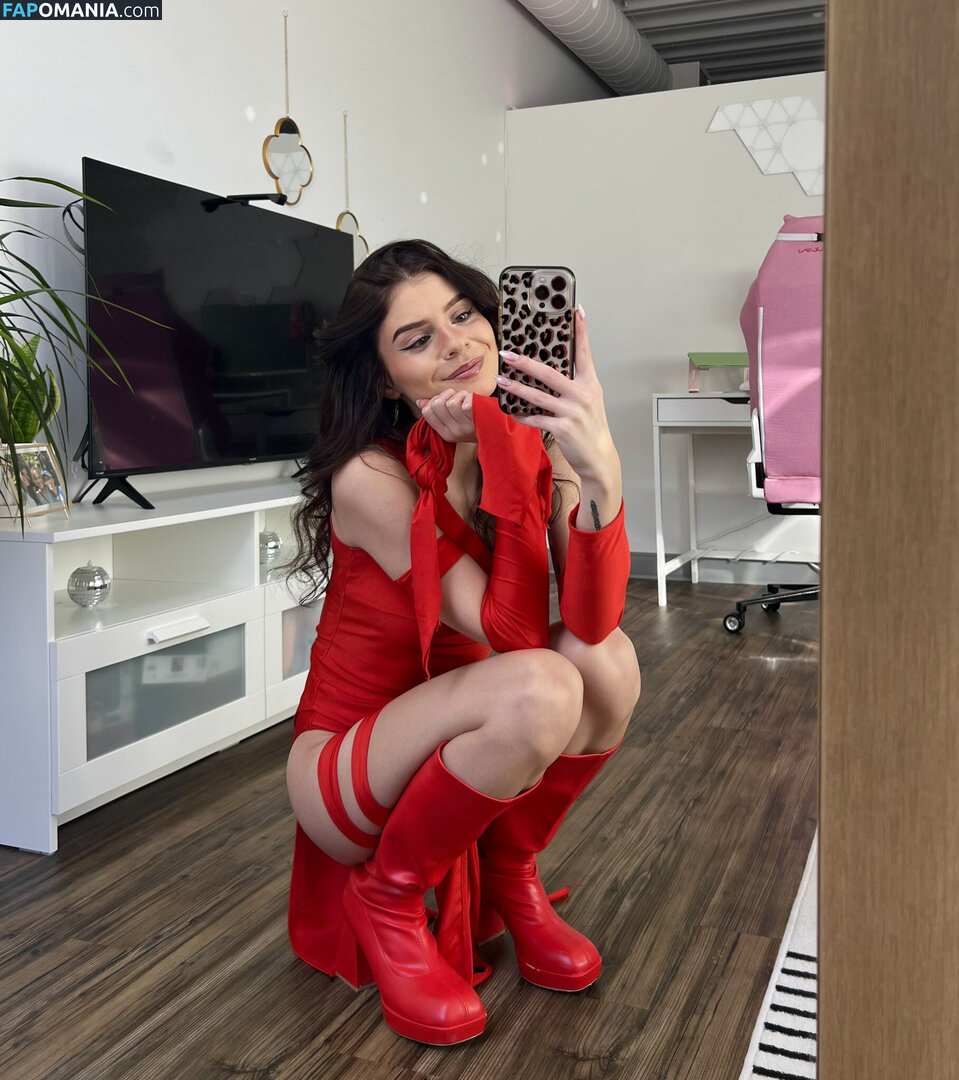 Cassiana Pozzi / cassianapozzi Çıplak OnlyFans  Sızdırılmış Fotoğraf #1