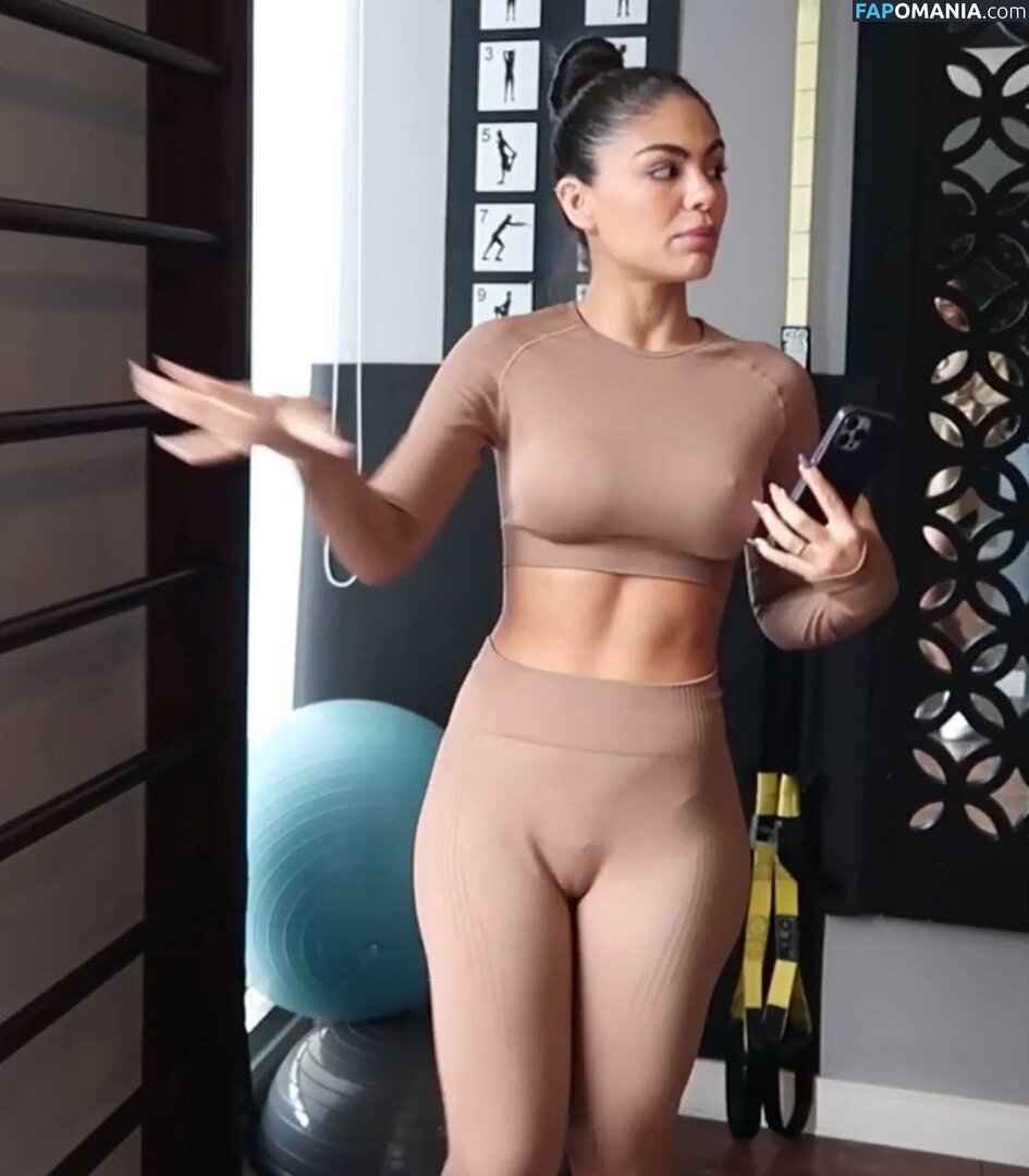 Catarina Leal / catarinarleal_ Çıplak OnlyFans  Sızdırılmış Fotoğraf #1