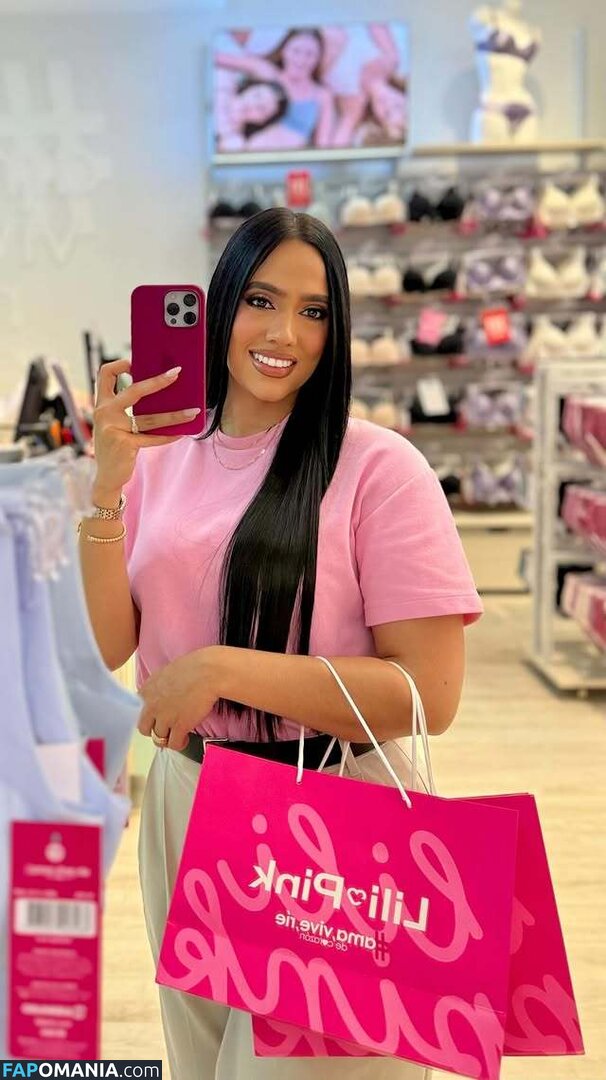 Cecilia Rossell / ceciliarossellhn Çıplak OnlyFans  Sızdırılmış Fotoğraf #19