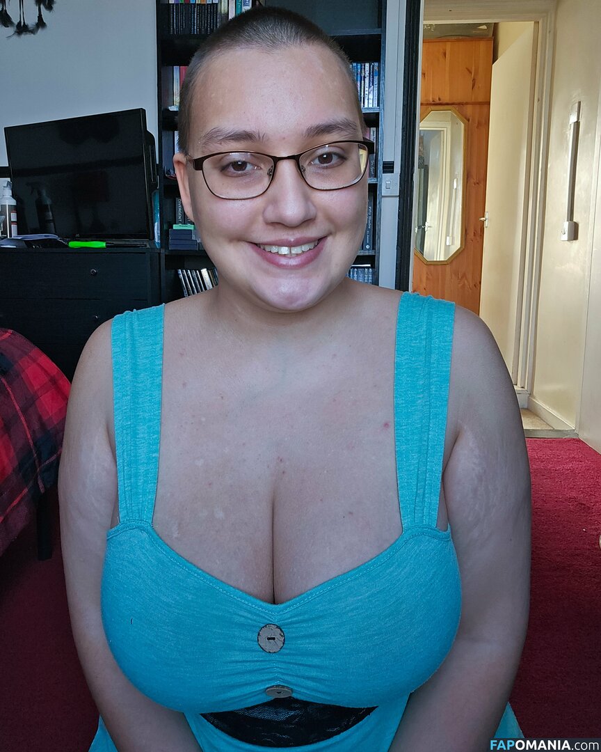 Chantelle Hadden / Chronicallysexy01 / chantellehadden Çıplak OnlyFans  Sızdırılmış Fotoğraf #1