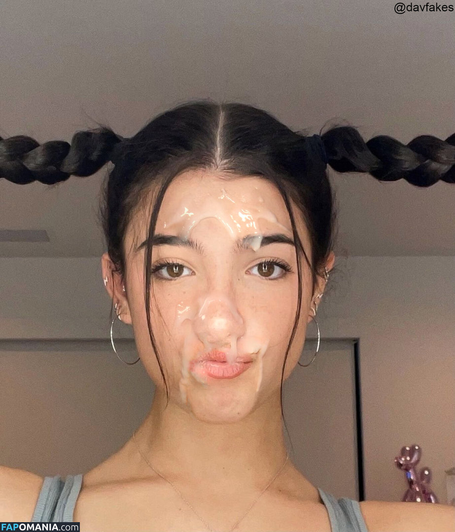 Charli D'Amelio / Charli Damelio / charlidamelio / charliesdamelio Çıplak OnlyFans  Sızdırılmış Fotoğraf #52