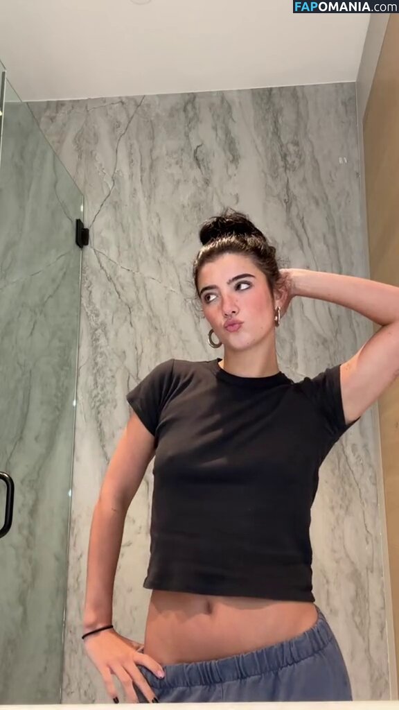 Charli D'Amelio / Charli Damelio / charlidamelio / charliesdamelio Çıplak OnlyFans  Sızdırılmış Fotoğraf #344