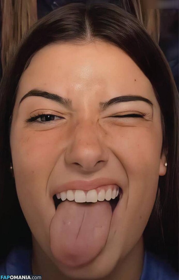 Charli D'Amelio / Charli Damelio / charlidamelio / charliesdamelio Çıplak OnlyFans  Sızdırılmış Fotoğraf #1072