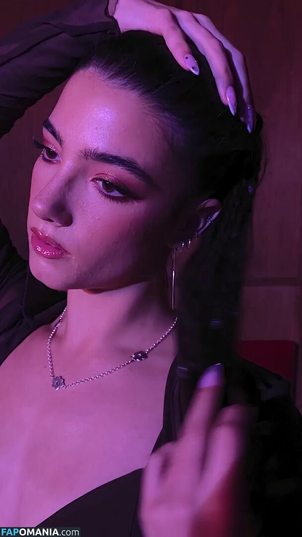 Charli D'Amelio / Charli Damelio / charlidamelio / charliesdamelio Çıplak OnlyFans  Sızdırılmış Fotoğraf #1227