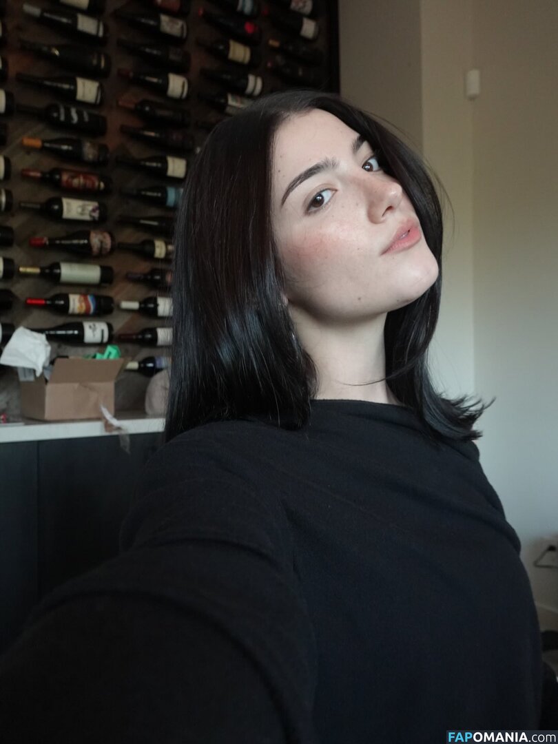 Charli D'Amelio / Charli Damelio / charlidamelio / charliesdamelio Çıplak OnlyFans  Sızdırılmış Fotoğraf #1608