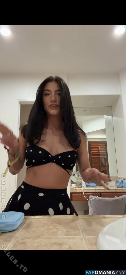 Charli D'Amelio / Charli Damelio / charlidamelio / charliesdamelio Çıplak OnlyFans  Sızdırılmış Fotoğraf #1658