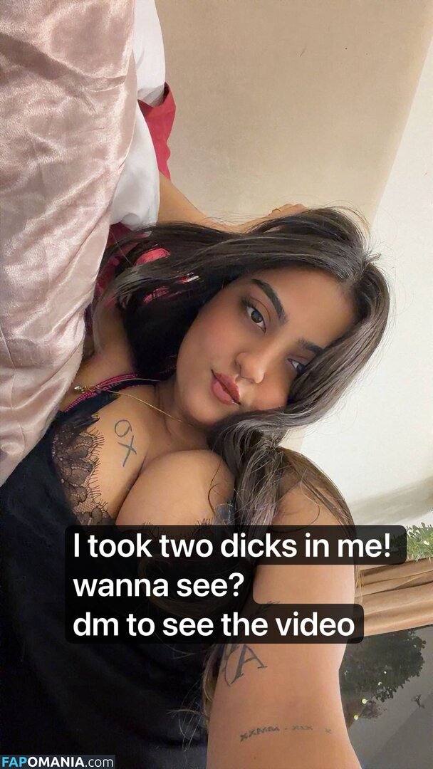 Charvi Bhatt / charrrrvi Çıplak OnlyFans  Sızdırılmış Fotoğraf #1