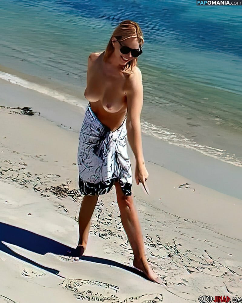 Cheryl Hines Çıplak OnlyFans  Sızdırılmış Fotoğraf #3