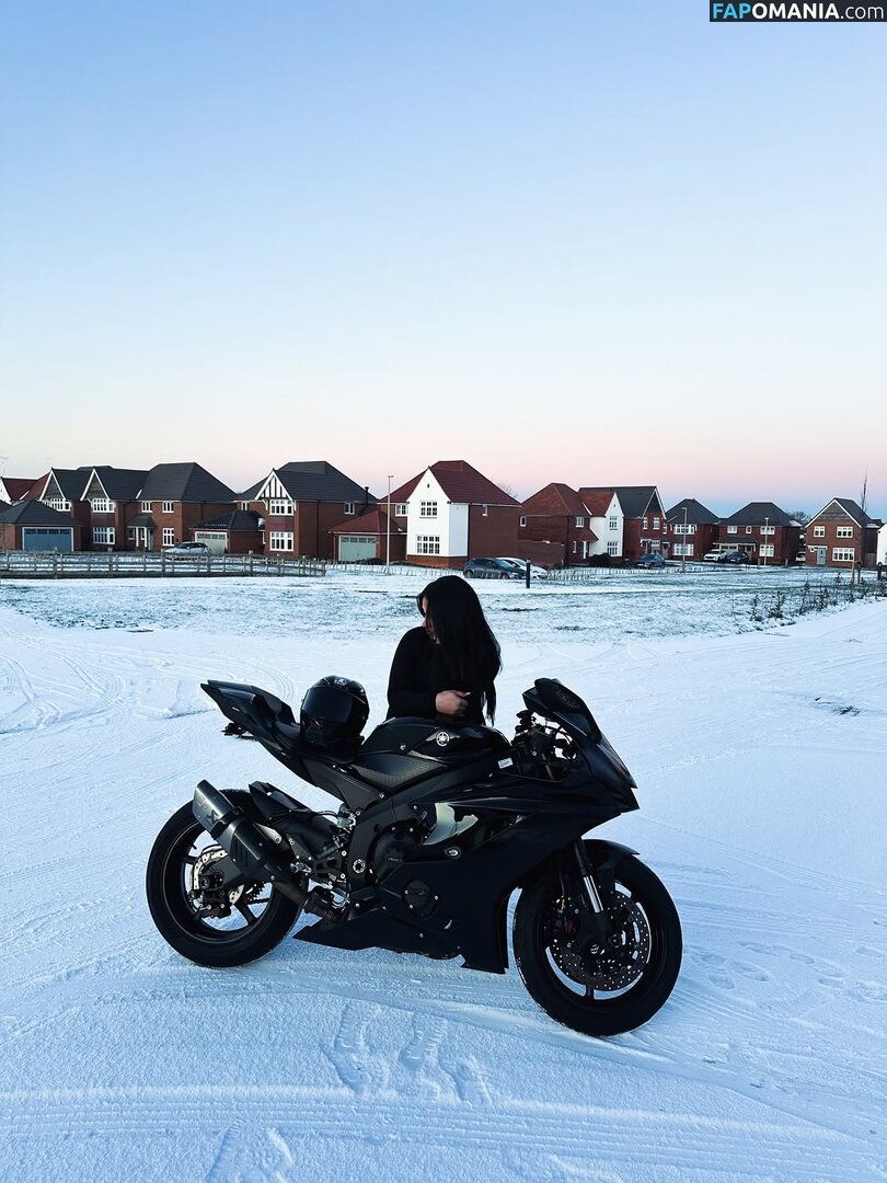 chivalrymar Çıplak OnlyFans  Sızdırılmış Fotoğraf #1