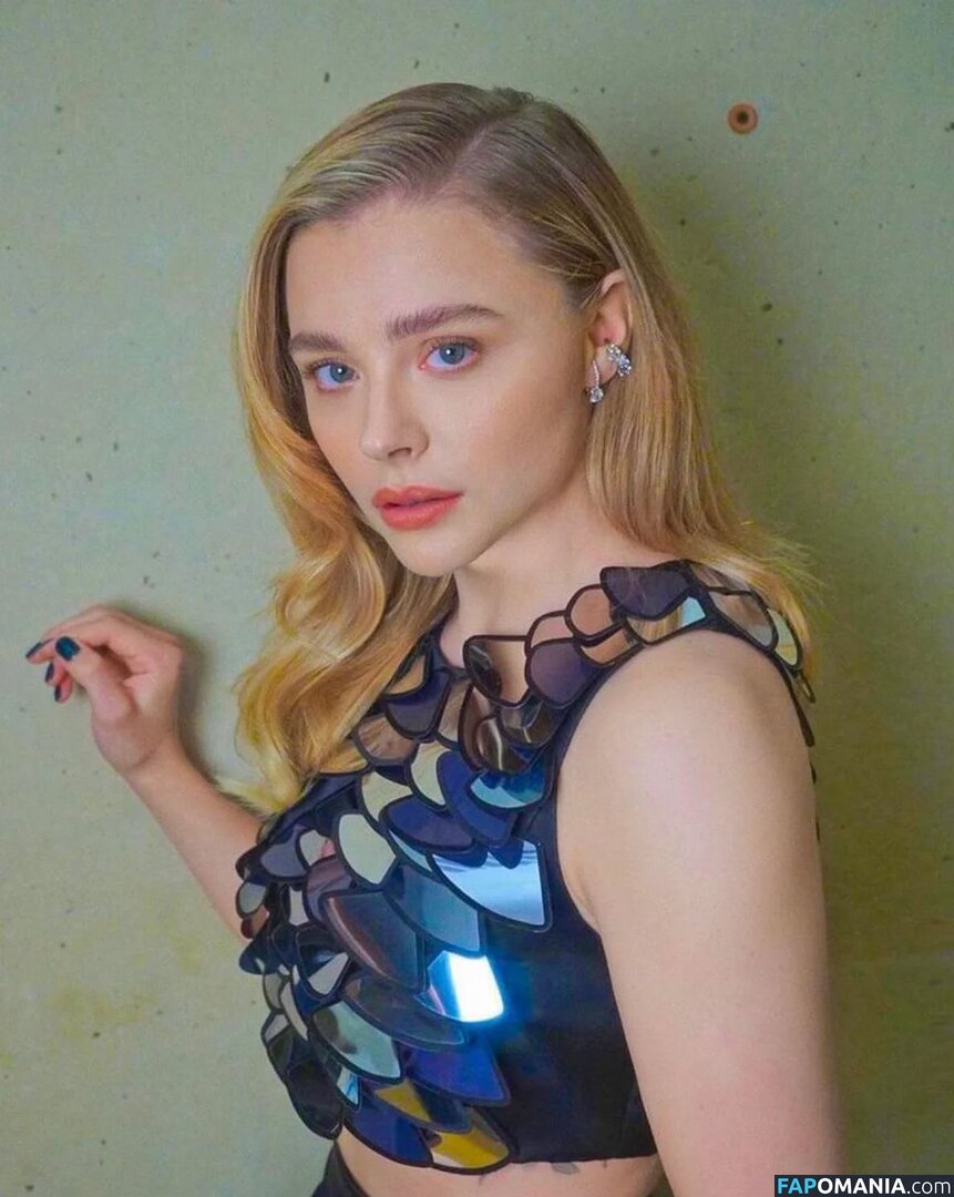 Chloë Grace Moretz / chloegmoretz / https: Çıplak OnlyFans  Sızdırılmış Fotoğraf #612