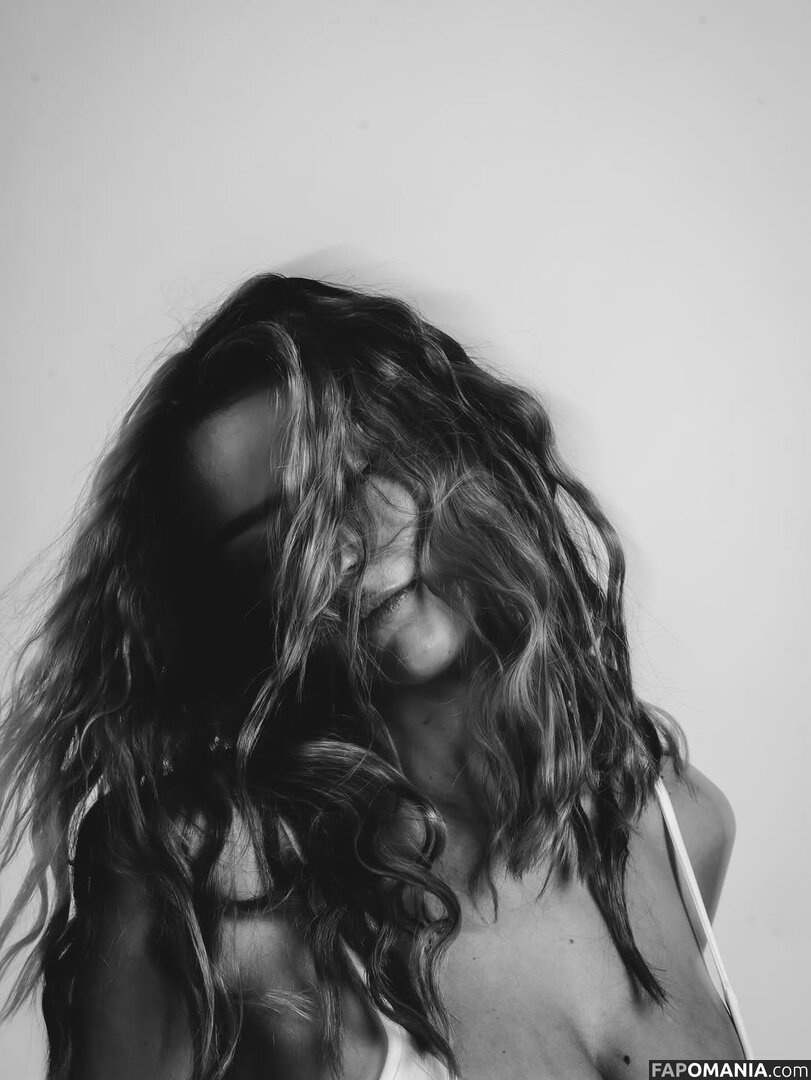 Chloe East / chloeeast Çıplak OnlyFans  Sızdırılmış Fotoğraf #2