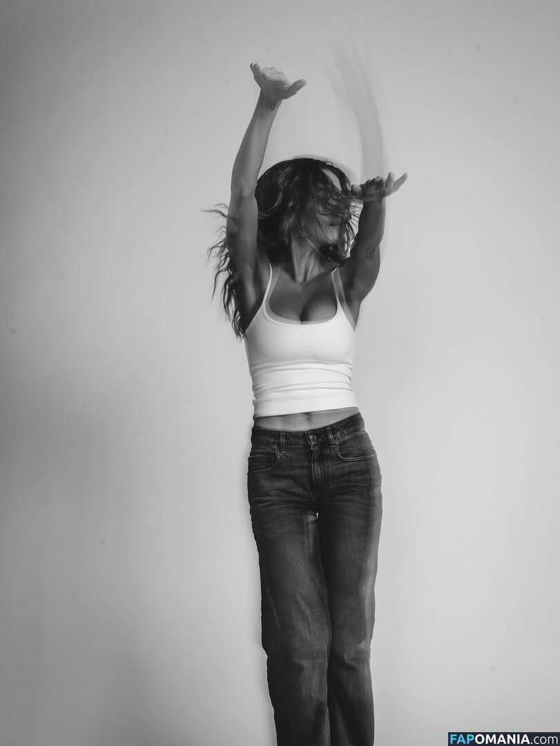 Chloe East / chloeeast Çıplak OnlyFans  Sızdırılmış Fotoğraf #3