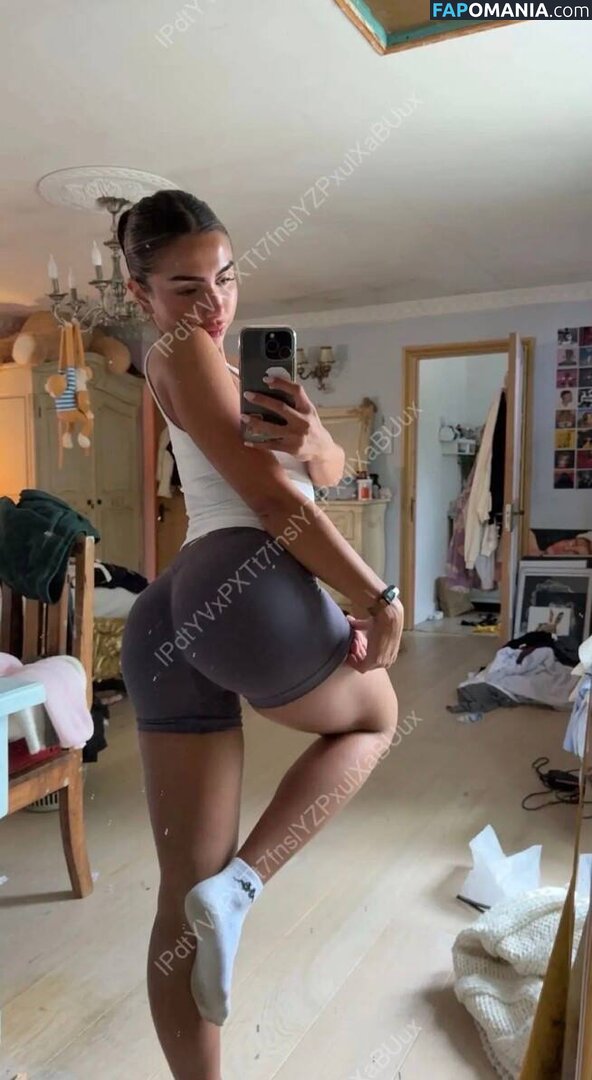 Christabellaeee / itsjadeeeee Çıplak OnlyFans  Sızdırılmış Fotoğraf #2