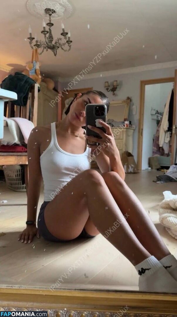 Christabellaeee / itsjadeeeee Çıplak OnlyFans  Sızdırılmış Fotoğraf #14