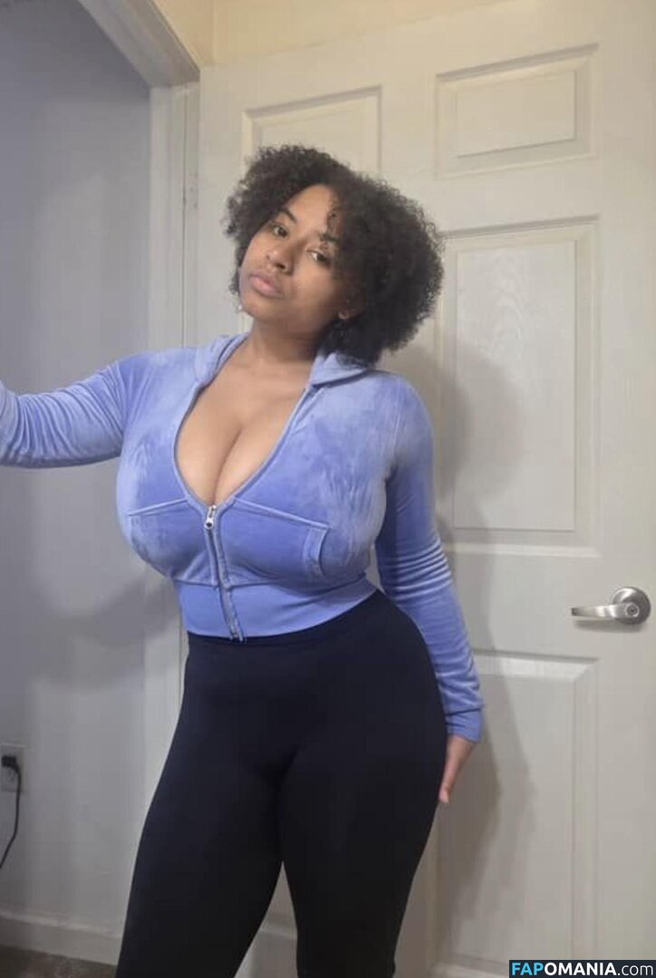 Dina / coco_ppop01 / cocopeepshow Çıplak OnlyFans  Sızdırılmış Fotoğraf #9