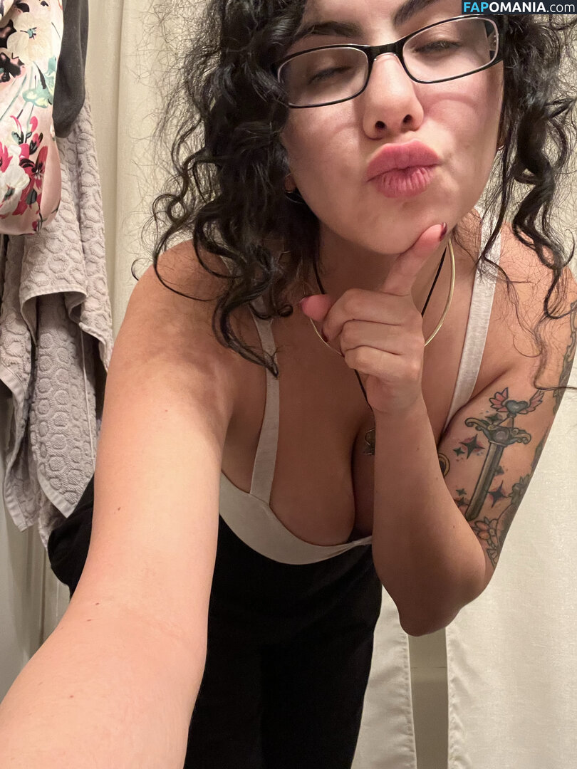 Cottagegoddess / cottagegoddess_ Çıplak OnlyFans  Sızdırılmış Fotoğraf #1