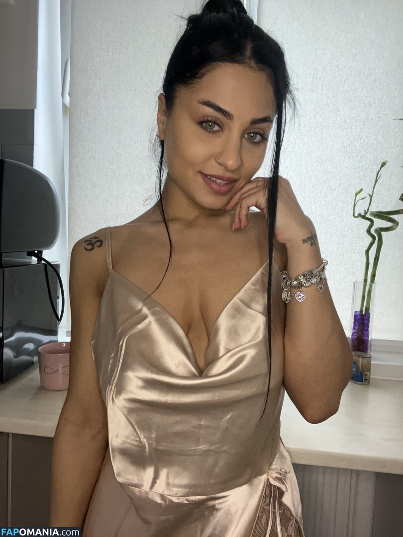 Lexabea_1 / crewkaarina / thekaarina Çıplak OnlyFans  Sızdırılmış Fotoğraf #8
