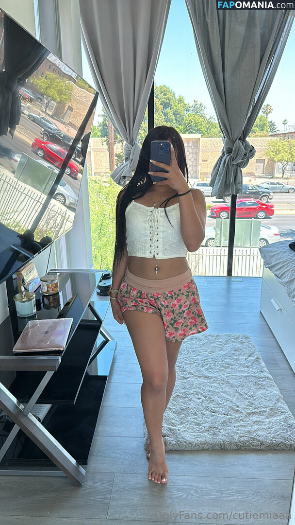 cutiemiaaa / cutiemiaaaaa_ Çıplak OnlyFans  Sızdırılmış Fotoğraf #2