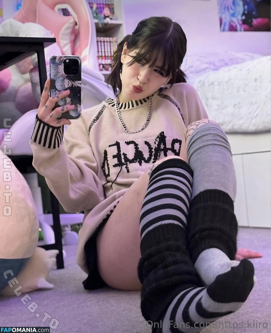Cyber.rue / https: Çıplak OnlyFans  Sızdırılmış Fotoğraf #6