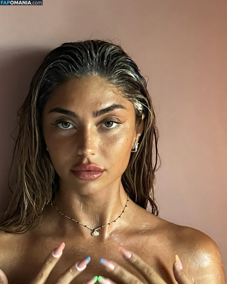 Cynthia Makhoul / cynthiaatvnco / https: / iam_thiaaa Çıplak OnlyFans  Sızdırılmış Fotoğraf #6