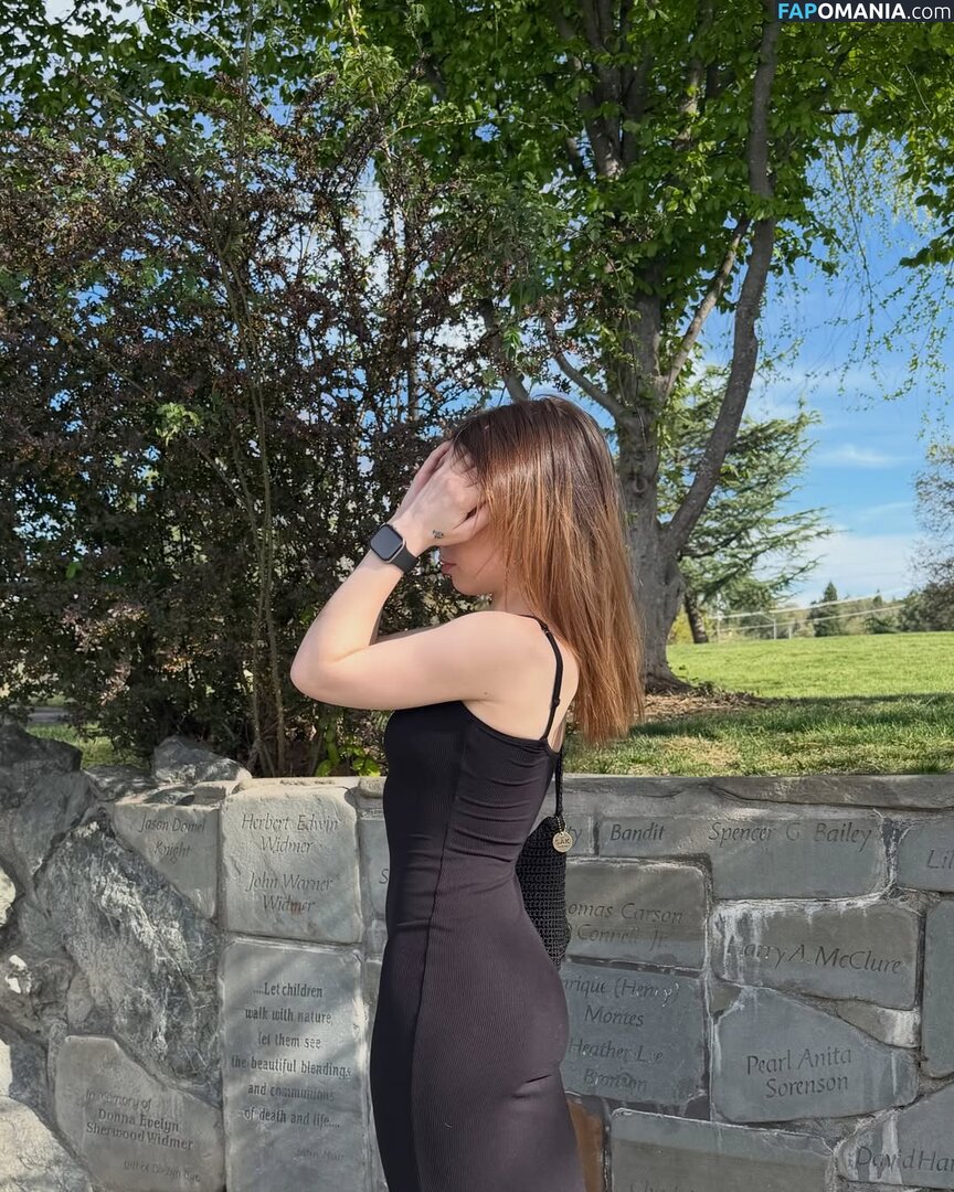 DaddyslilLuna / caciablue / daddyslilsin Çıplak OnlyFans  Sızdırılmış Fotoğraf #2