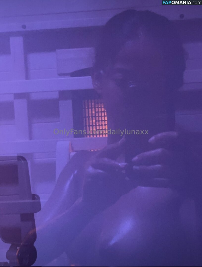_thelivingluna / dailylunaxx / itsyahluna Çıplak OnlyFans  Sızdırılmış Fotoğraf #1