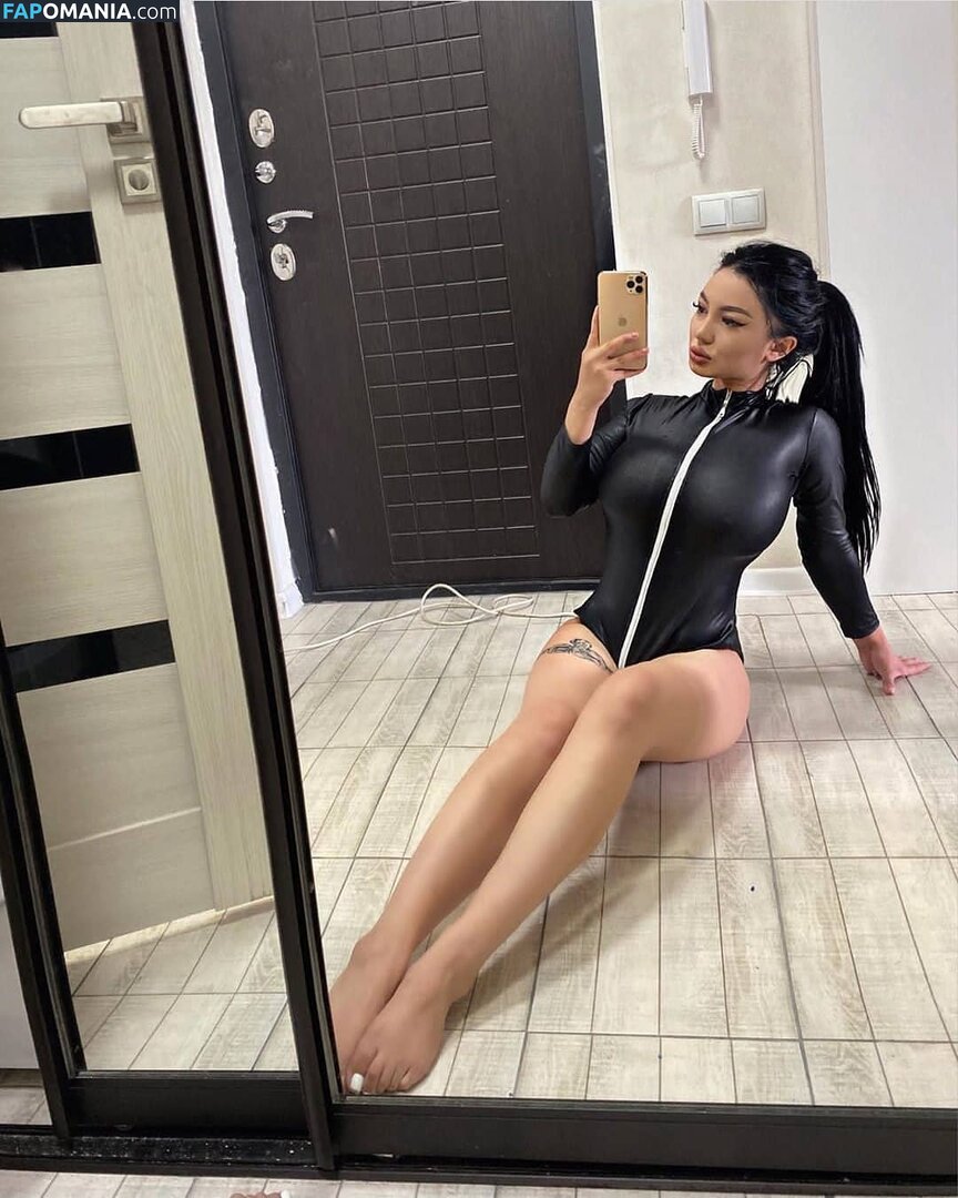 Dakarimova Zhansaya / dakarimova.online Çıplak OnlyFans  Sızdırılmış Fotoğraf #2
