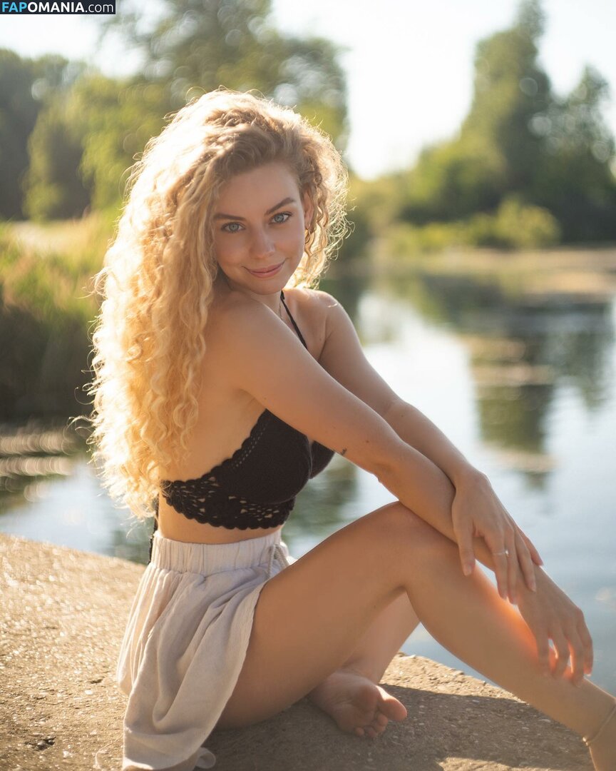 Dalmalaluna / Kitti Dalma / dalunahh Çıplak OnlyFans  Sızdırılmış Fotoğraf #19