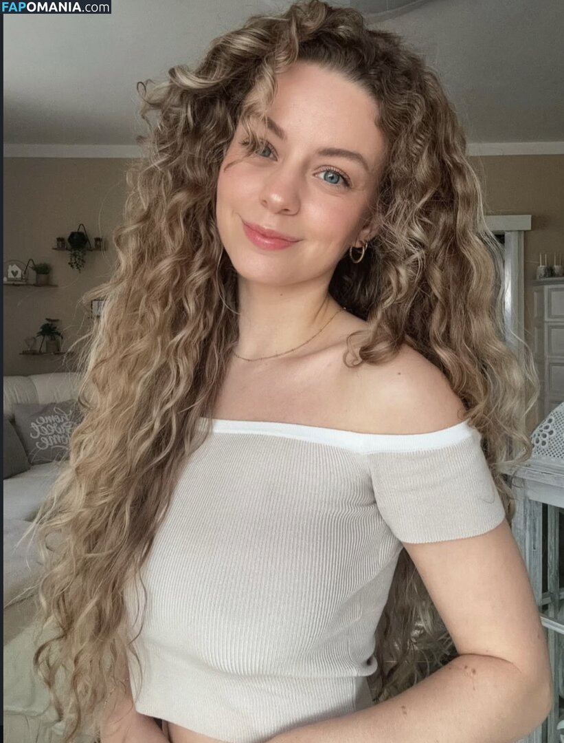 Dalmalaluna / Kitti Dalma / dalunahh Çıplak OnlyFans  Sızdırılmış Fotoğraf #153