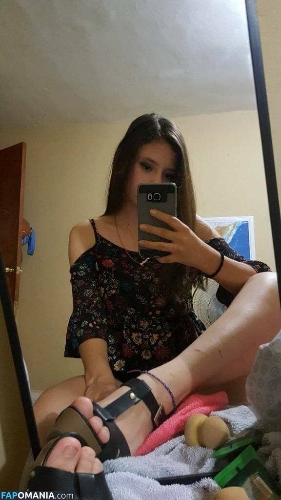 Daniela / danical121 / daniela.cg / danipacks / danixz_06 Çıplak OnlyFans  Sızdırılmış Fotoğraf #1